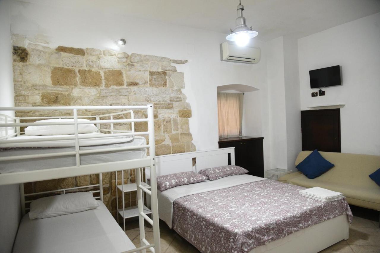 Corte Trecantaia 11 Holiday Hotell Bari Exteriör bild
