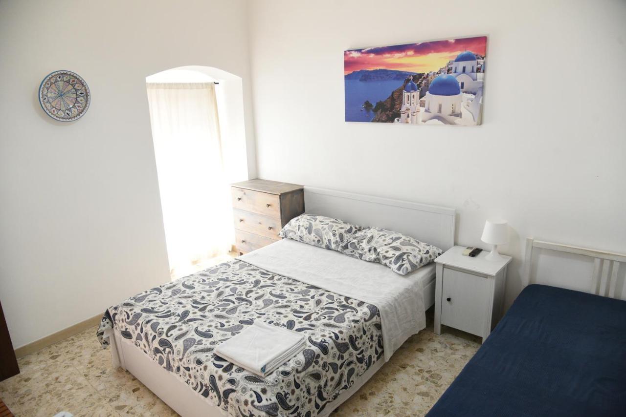 Corte Trecantaia 11 Holiday Hotell Bari Exteriör bild